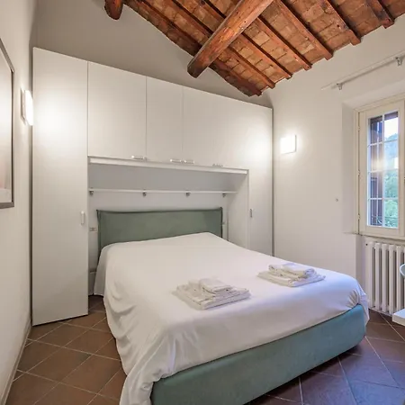 Piazza Ariostea * フェラーラ